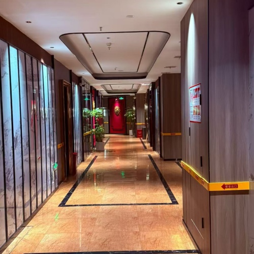 天津塘沽大富豪KTV夜场直聘服务员，加入我们，开启你的璀璨人